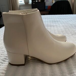 Adams Chic White Ankle Booties